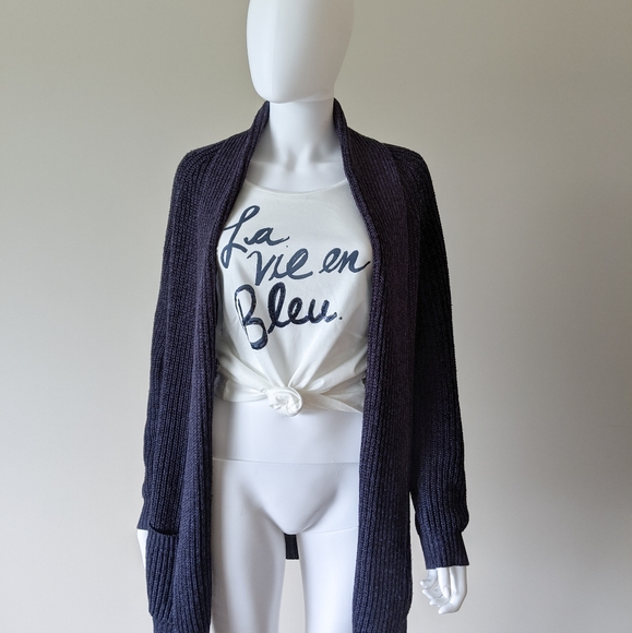 Graphic Tee - La Vie en Bleu - Picture 5 of 7